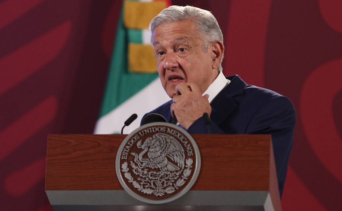 Se pedirá información sobre denuncias a FGR contra Romero Deschamps: AMLO