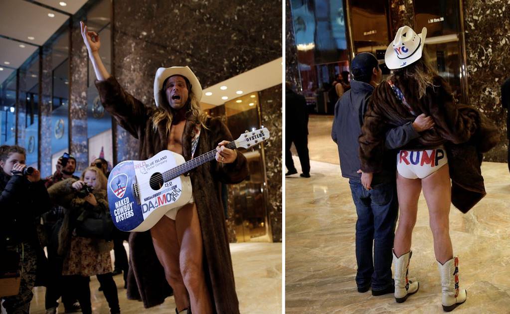 El "Vaquero Desnudo" irrumpe en la Torre Trump