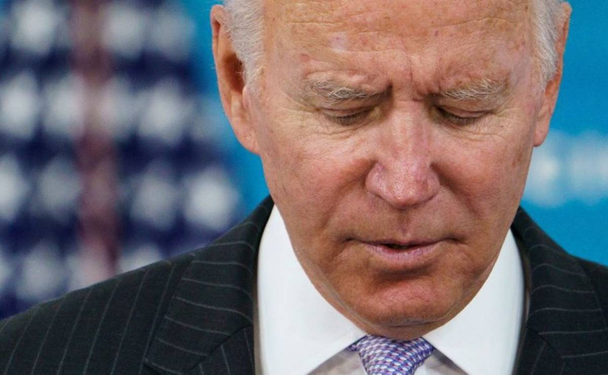 ¿Por qué se desplomó la popularidad de Biden en EU y qué papel juega Trump rumbo a las elecciones de 2024?