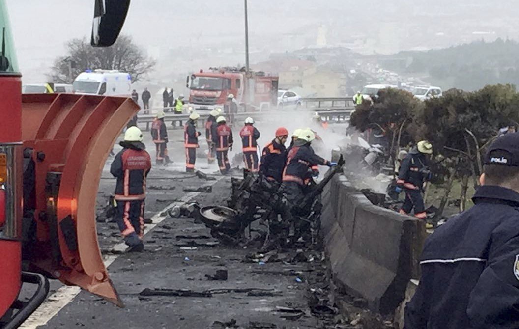 Choque de helicóptero en Estambul deja cinco muertos 