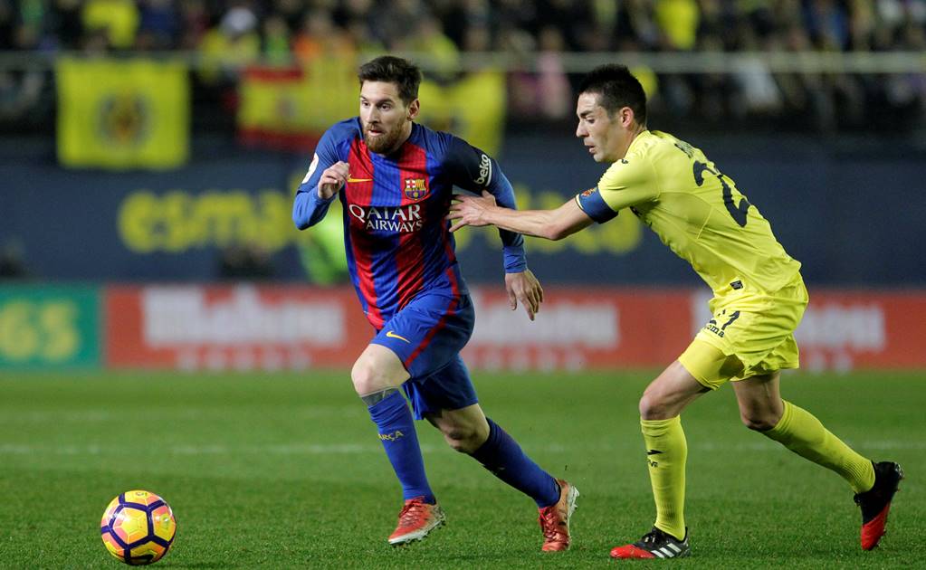 Messi salva un empate para el Barcelona en Villarreal 
