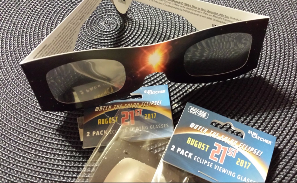 Se agotan las gafas especiales para ver el eclipse solar del lunes en EU