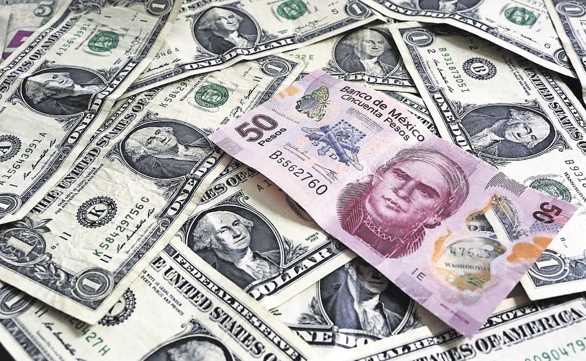 Dólar sube por tercer día y cierra en 20.63 pesos en ventanillas, nuevo máximo de un mes