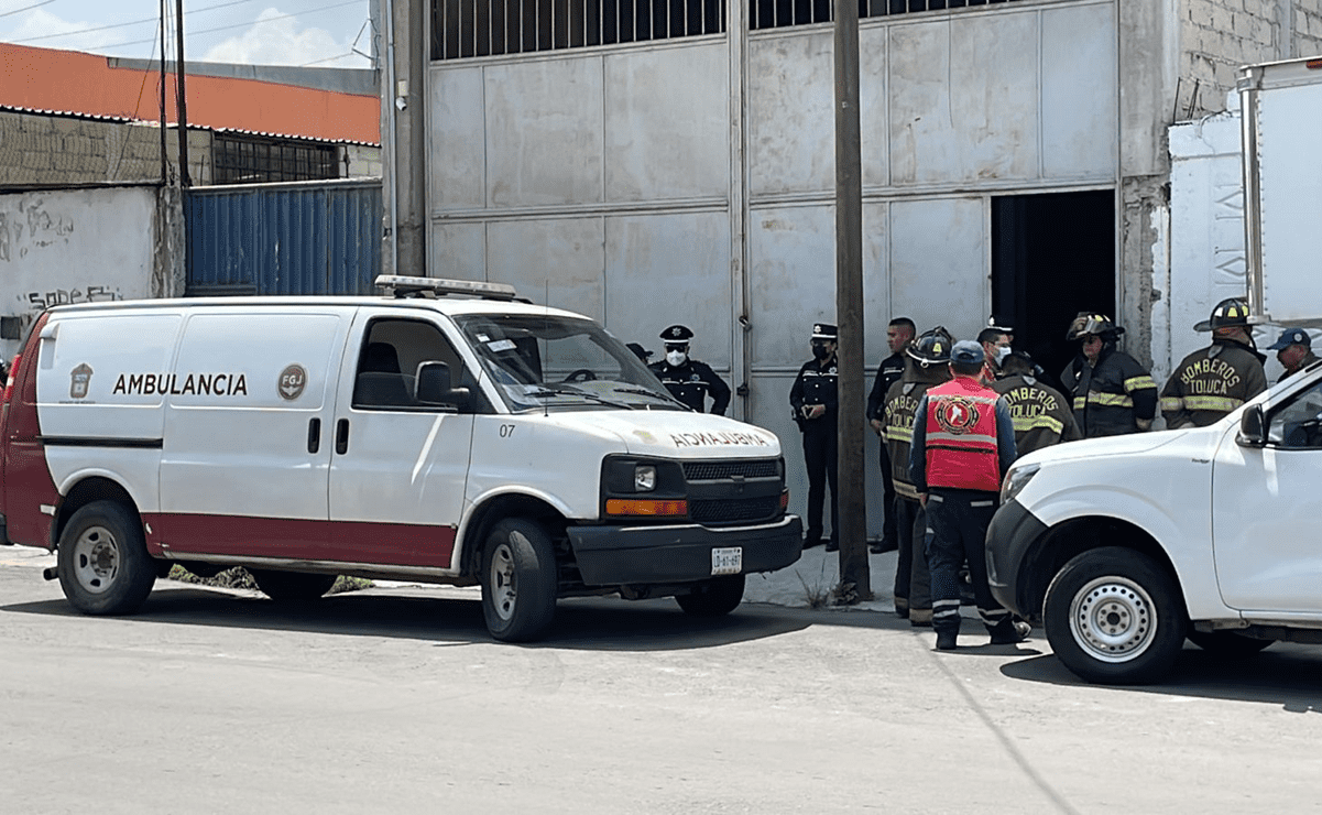 Muere hombre por caída de elevador en un bodega de Toluca