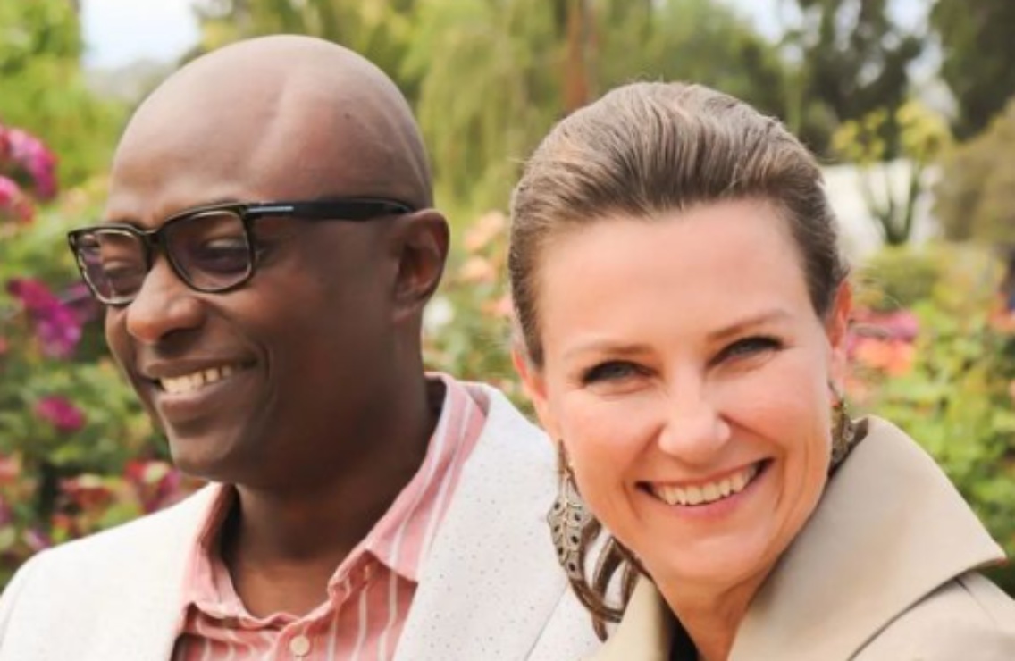 El chamán de la princesa Marta Luisa de Noruega debuta en faceta musical