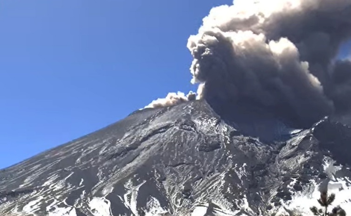 Reportan caída de ceniza del volcán Popocatépetl en 7 municipios de Morelos