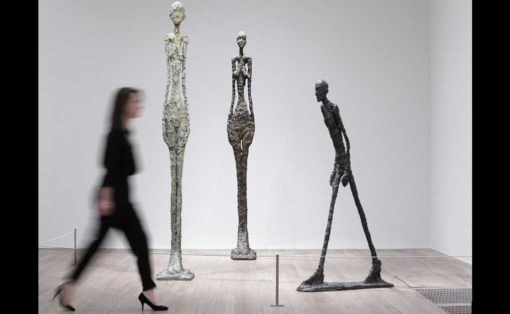 Las obsesiones surrealistas de Giacometti llegan a España