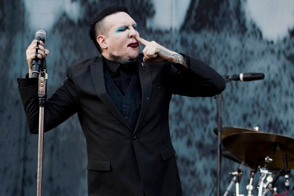Resbala Marilyn Manson en el Knotfest 2016