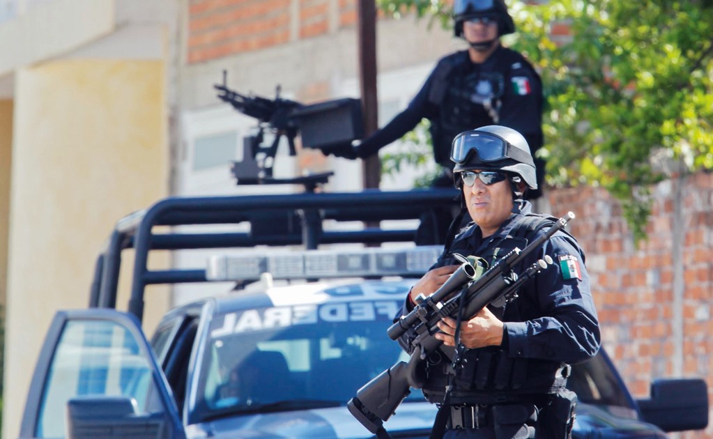 Criminals ambush and massacre police officers in Michoacán