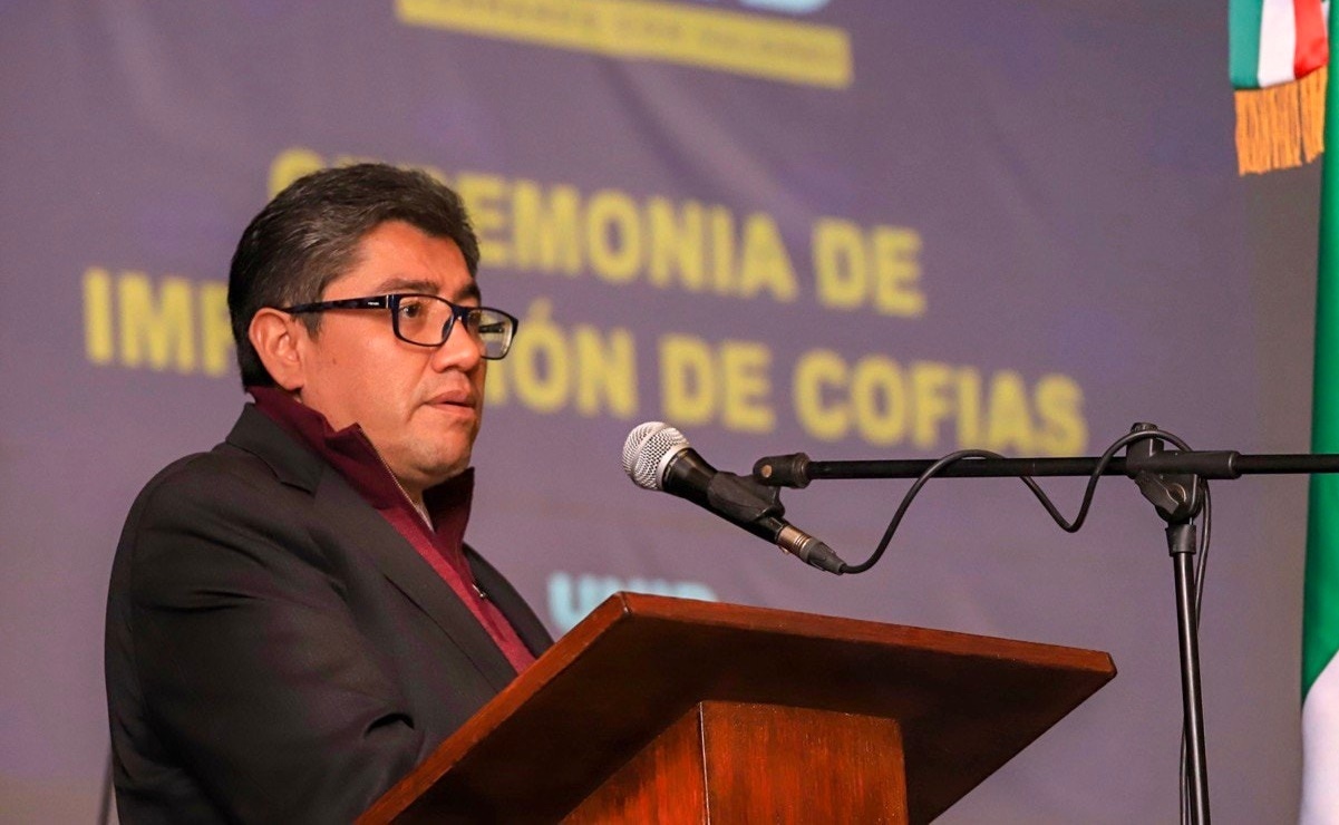 Tras asesinato de policías, alcalde de Fresnillo reprocha al gobierno estatal nula comunicación