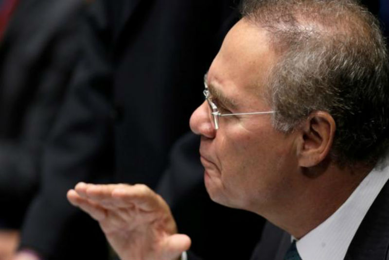 Presidente del Senado pide "seriedad" en caso Rousseff