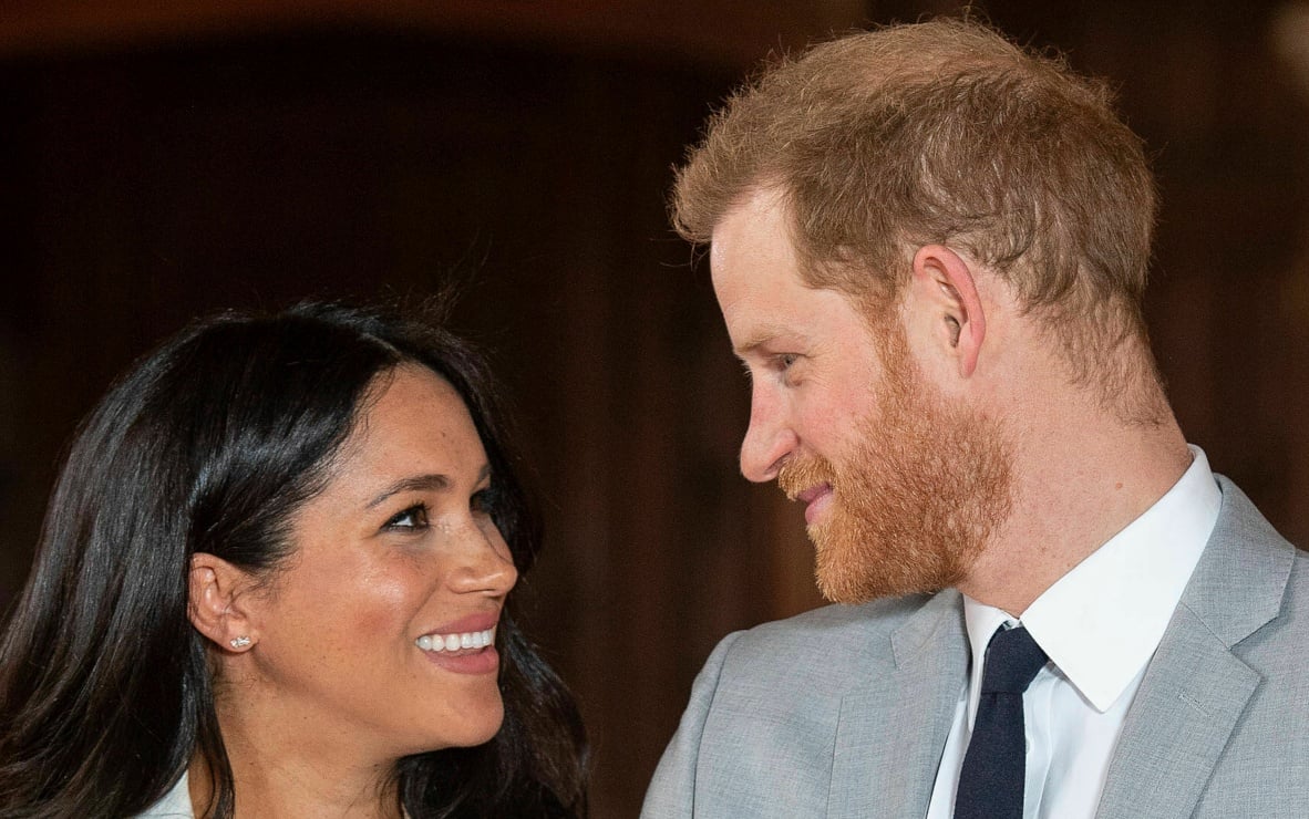Amigo de Meghan Markle ignora la coronación y comparte foto de Archie con la princesa Diana