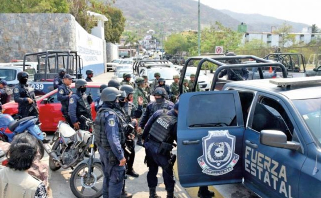 Suma más de 13 horas audiencia de policías detenidos en Zihuatanejo