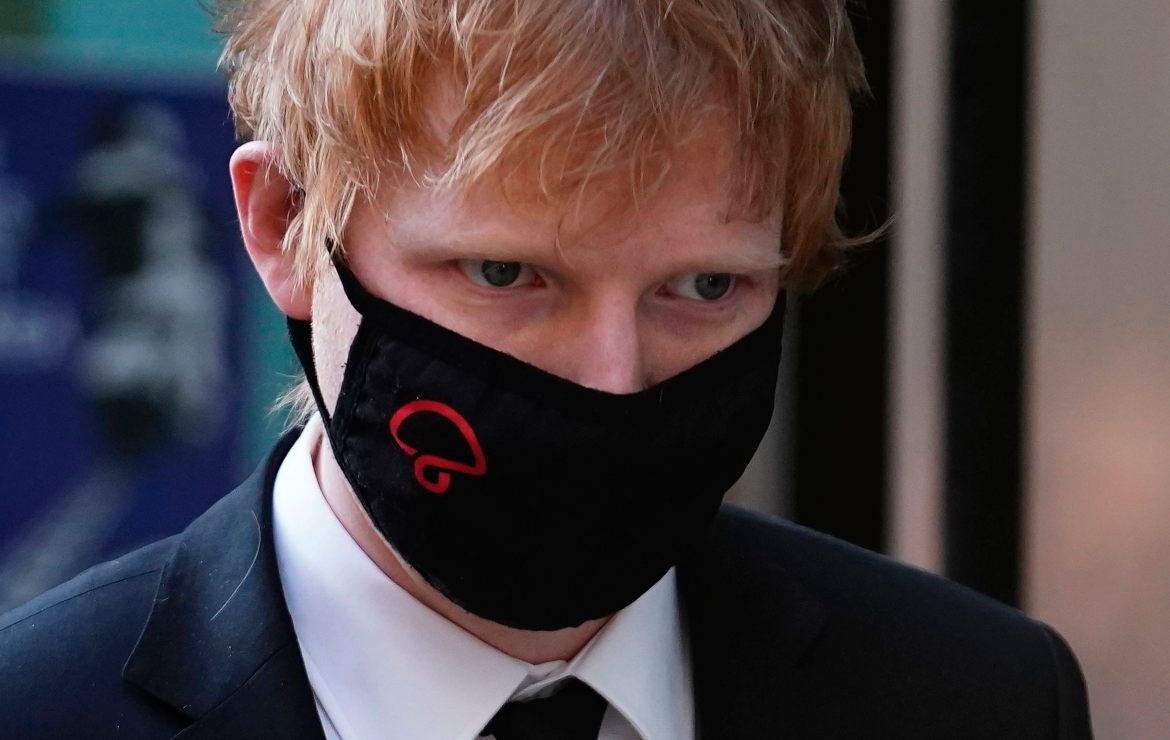 Ed Sheeran se presenta en el tribunal inglés acusado de plagio