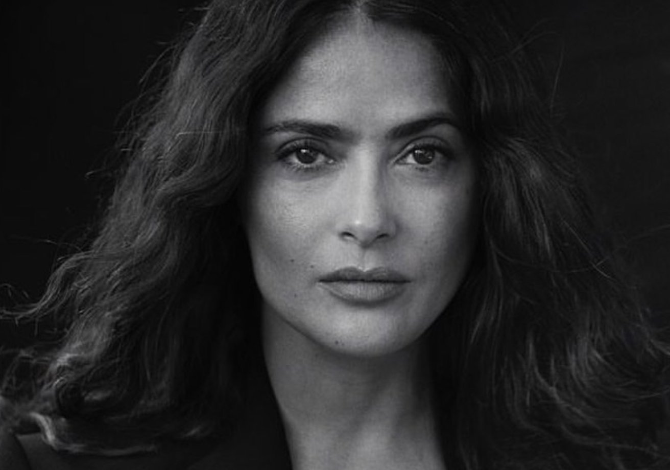 Salma Hayek es elegida por Meghan Markle para la portada de Vogue