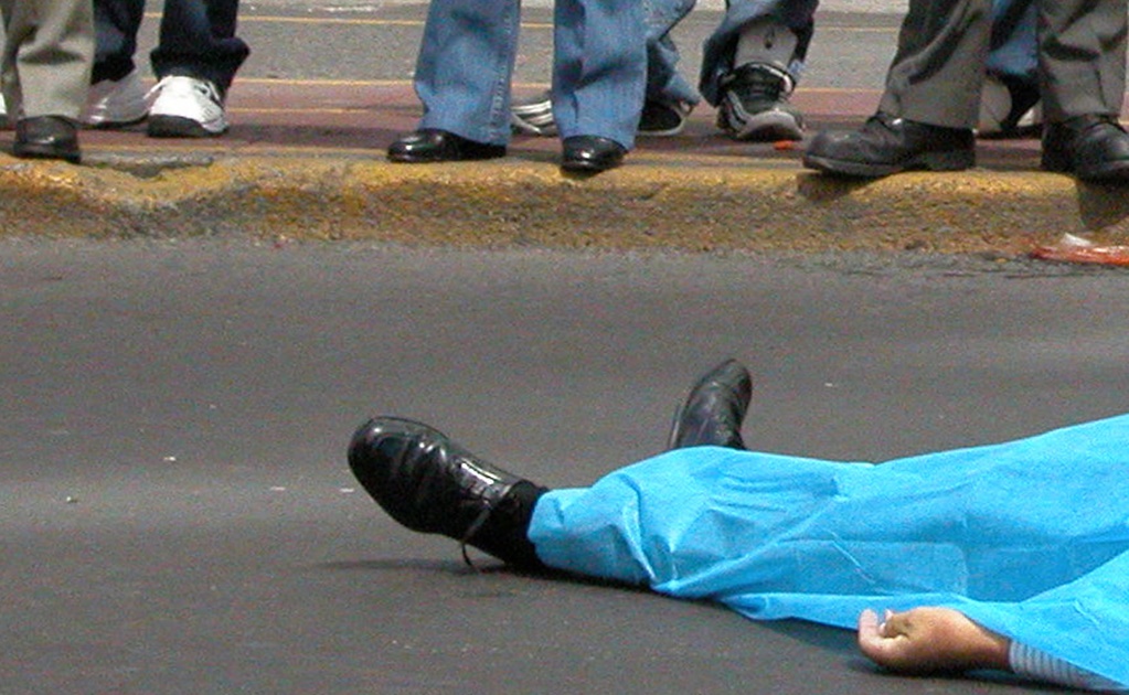 Tres peatones son atropellados al día en el Valle de México: ONG