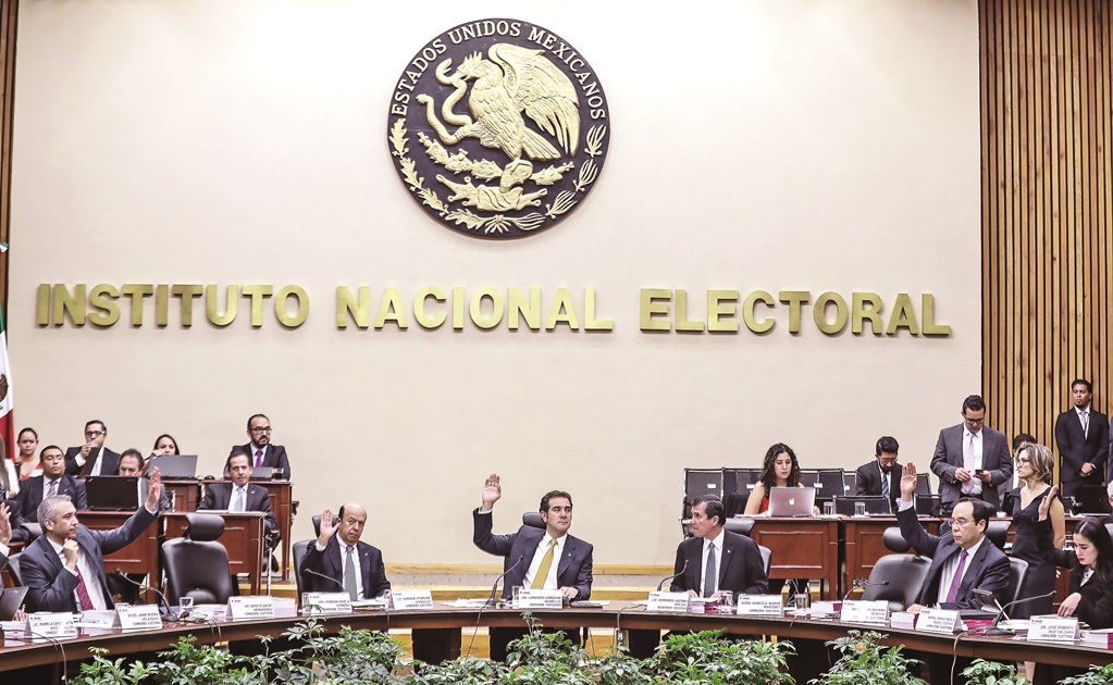 Libra PRI multa millonaria por empate en votación del consejo general del INE