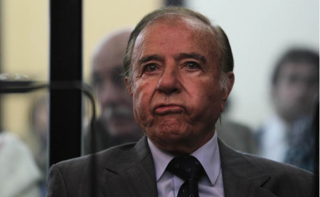 Prohíben al ex presidente Menem salir de Argentina