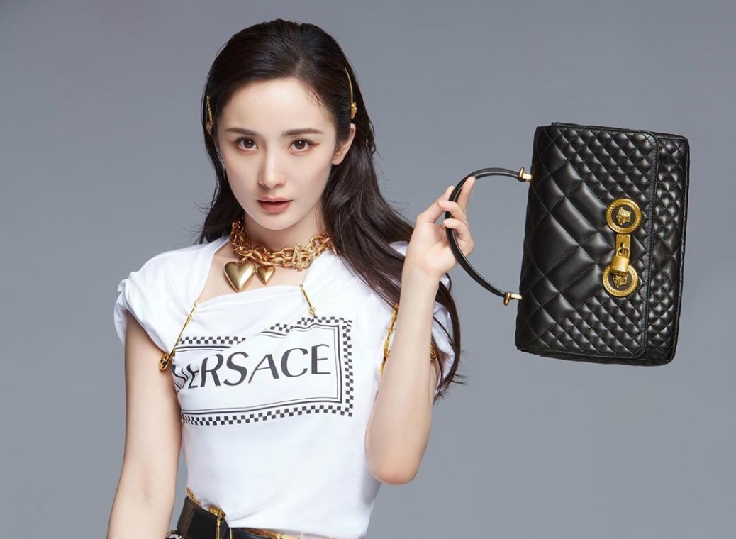 El error garrafal que obligó a Versace a disculparse ante China