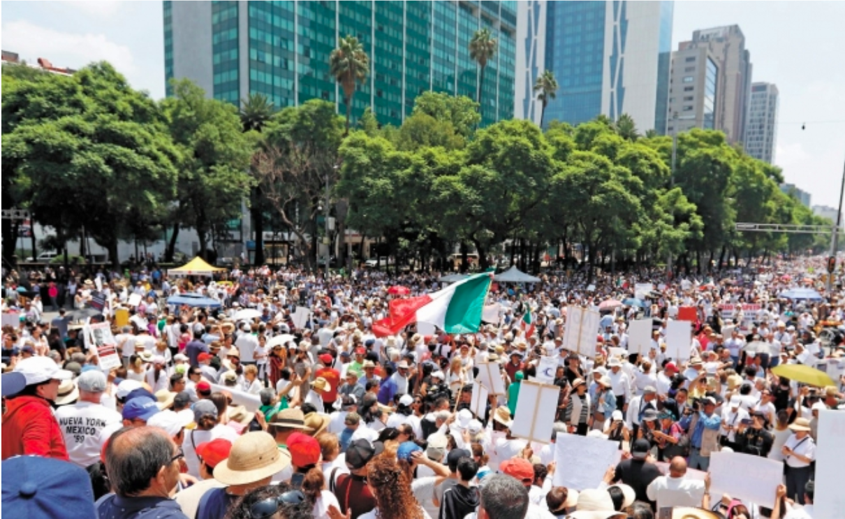 Alistan marcha contra AMLO