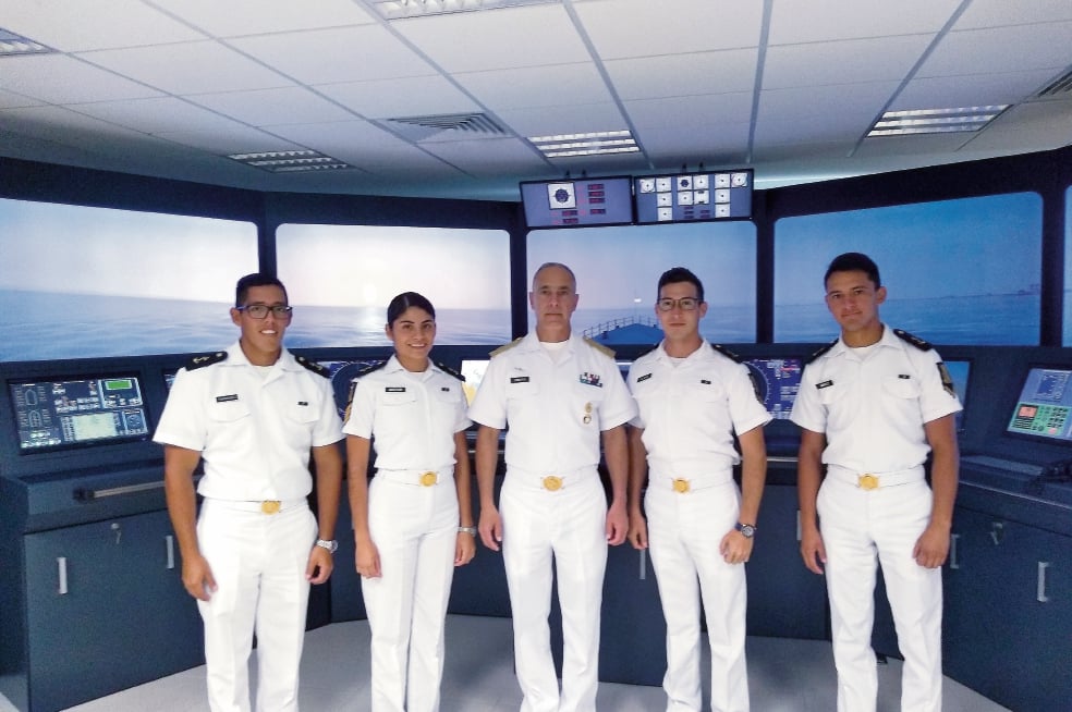 Cada vez más jóvenes quieren ser parte de la Marina