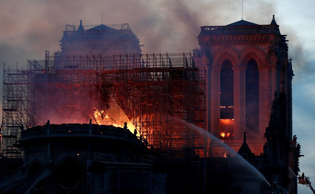 ¿Por qué fue difícil sofocar el incendio en la catedral de Notre Dame?