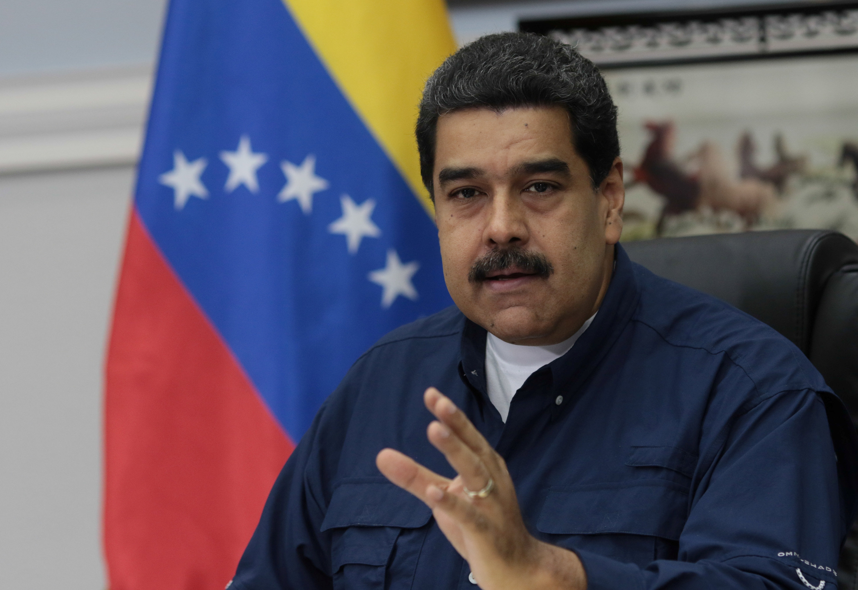 Maduro acusa a Peña Nieto y Santos de ser "súbditos" de Trump