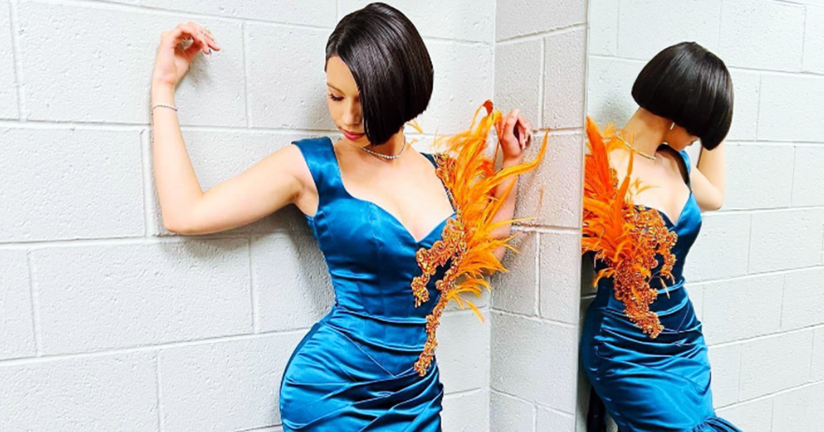 El vestido con el que Ángela Aguilar brilló en el previo al Latin Grammy