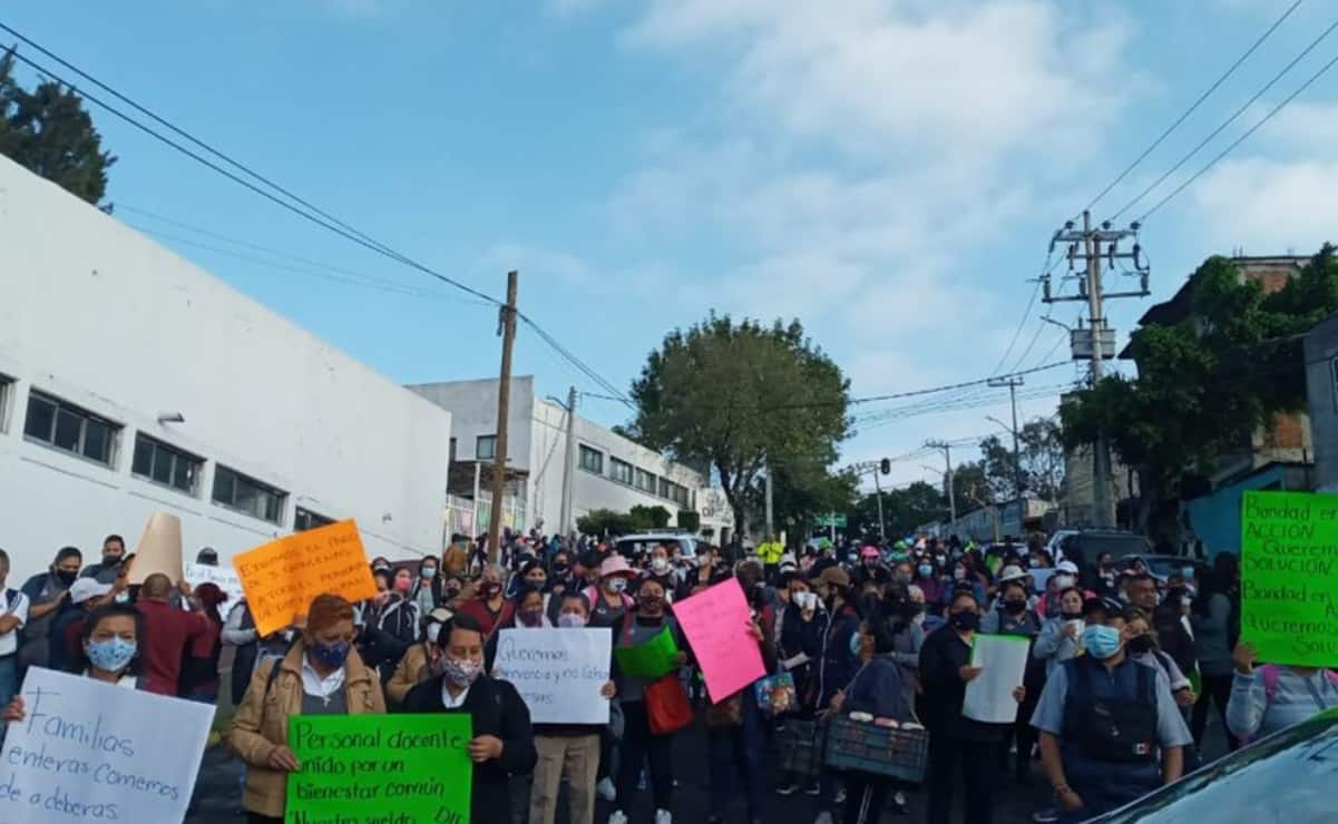 Profesoras del DIF municipal exigen pago de salarios atrasados en Naucalpan