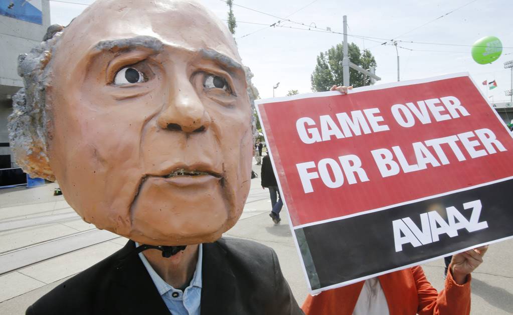 Comisión de Ética niega acusaciones de los abogados de Blatter