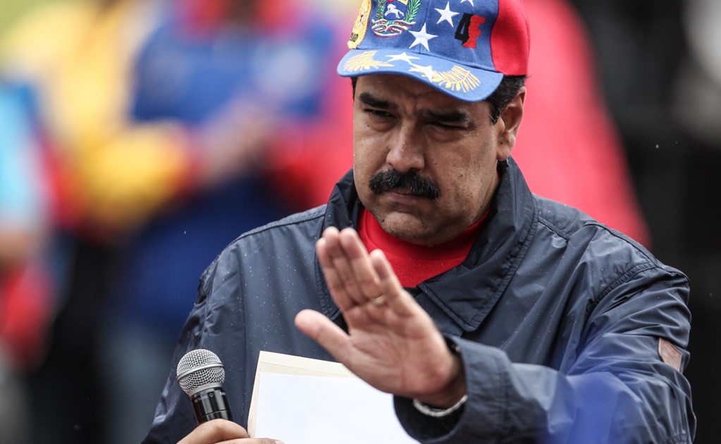 Promete Maduro que demandará por cada firma falsa