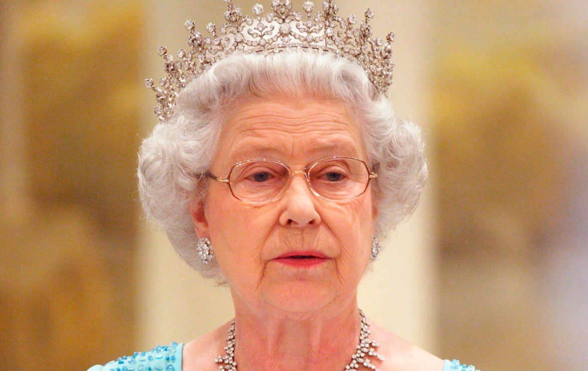 Advierten que una de las últimas fotos de la reina Isabel también fue manipulada
