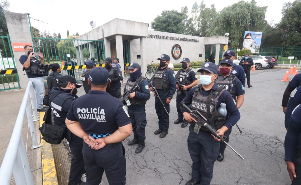 Policía estatal ingresa a instalaciones de la Universidad de las Américas Puebla