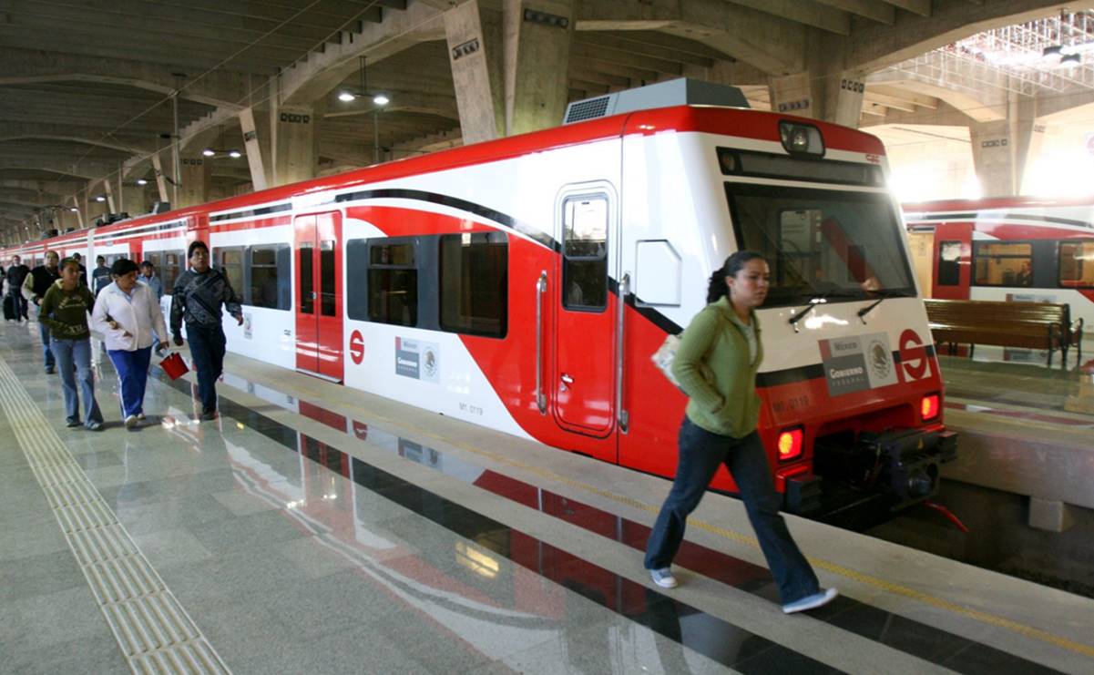 Reportan retrasos en servicio del Tren Suburbano por "incidente ajeno", hoy viernes 28 de junio