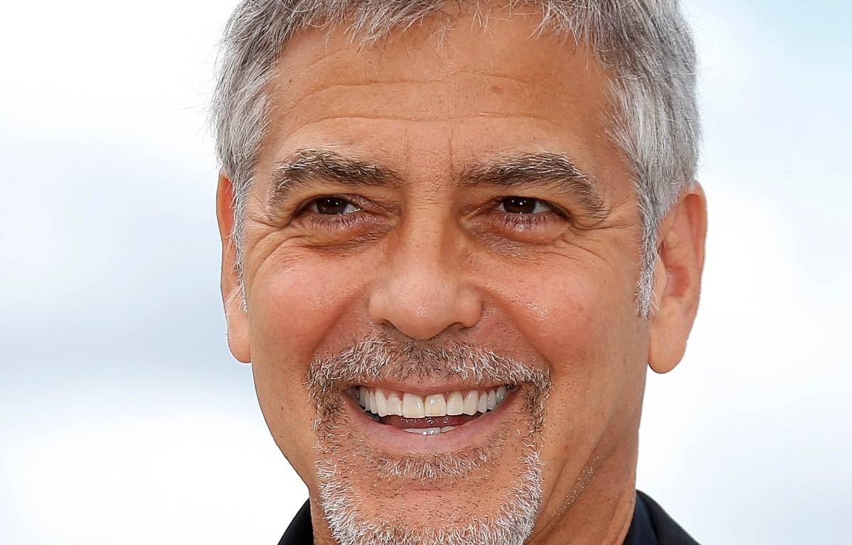 FOTO: George Clooney revela que tuvo parálisis de Bell en su niñez 