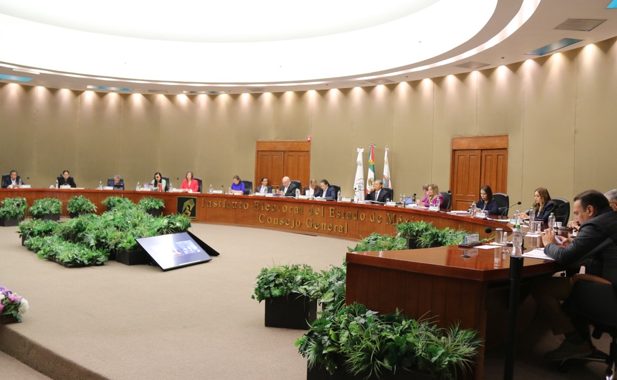 17 aspirantes independientes buscan diputaciones y presidencias municipales en el Edomex
