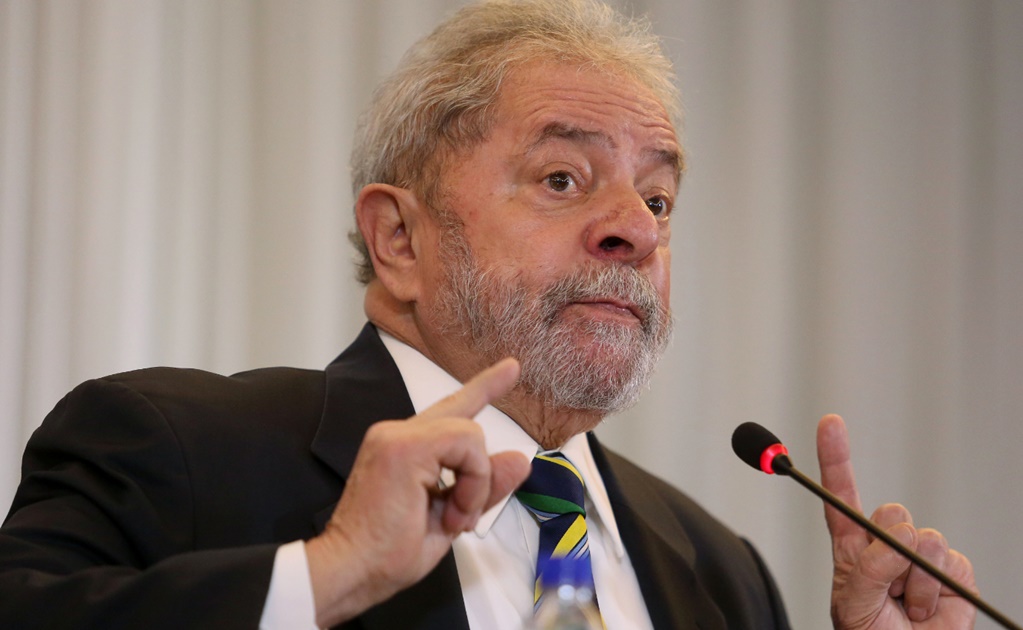 Lula se dice víctima de un complot