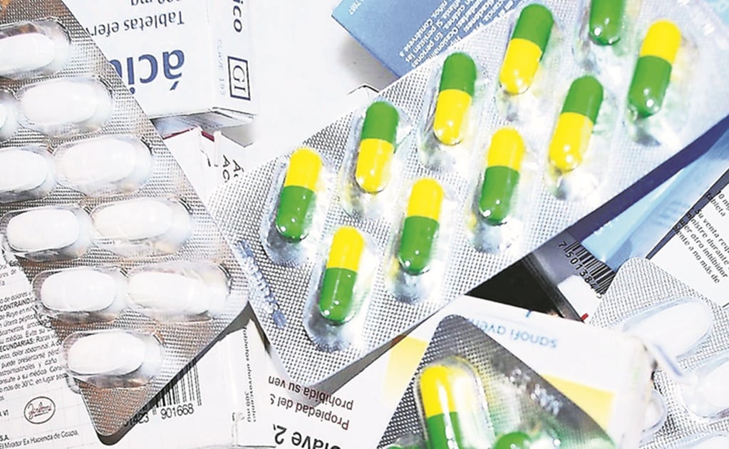 Presenta Cofece a PGR denuncias contra empleados de farmacéuticas