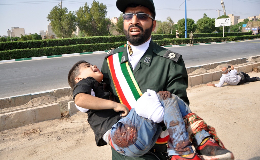 Atentado terrorista deja al menos 25 muertos y 60 heridos en Irán 