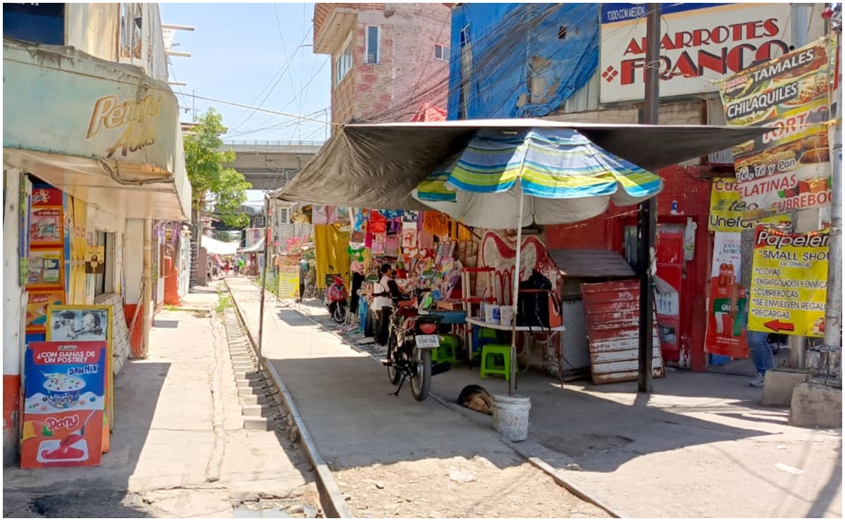 Construcción del Tren Ligero Naucalpan-Buenavista enfrenta desafío por liberar vías invadidas por más de 500 casas