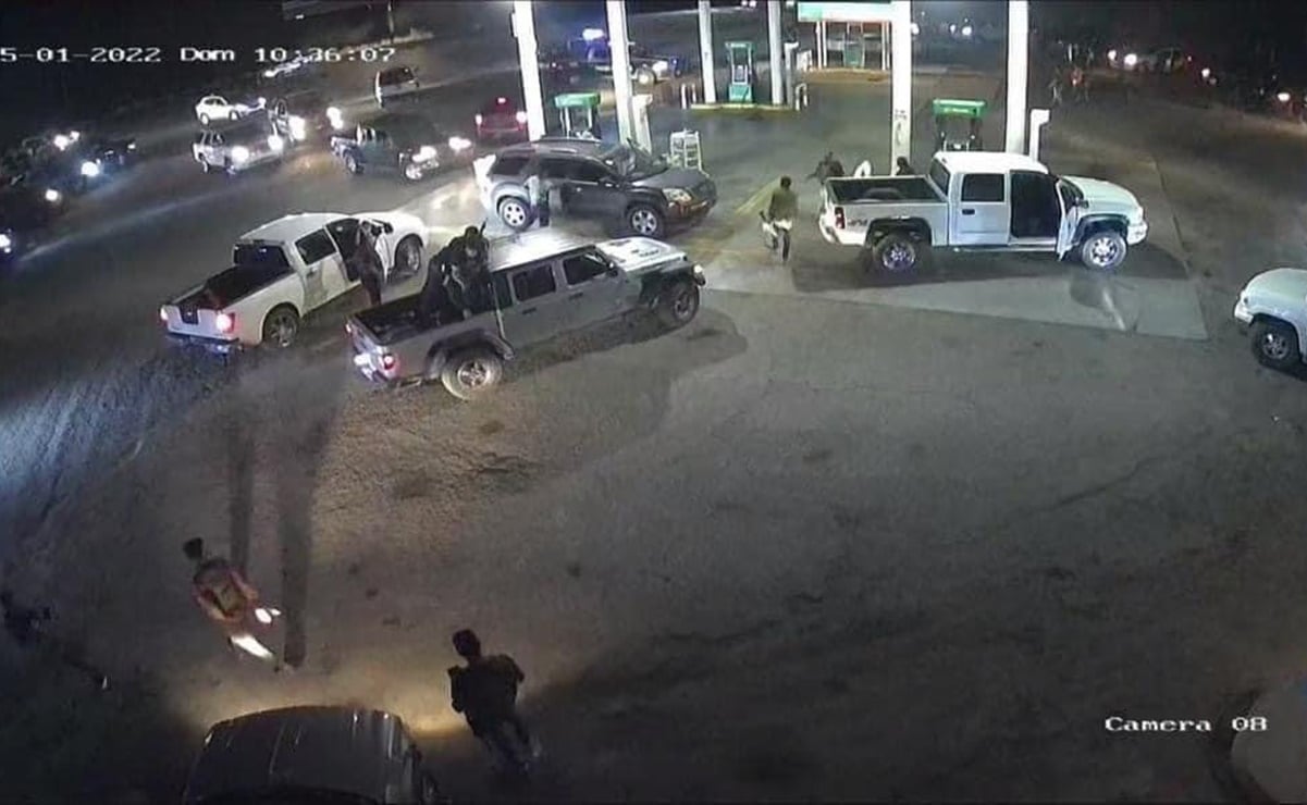 Sicarios despojan a policías de cuatro patrullas en Sonora; las utilizan para incursionar en terreno enemigo