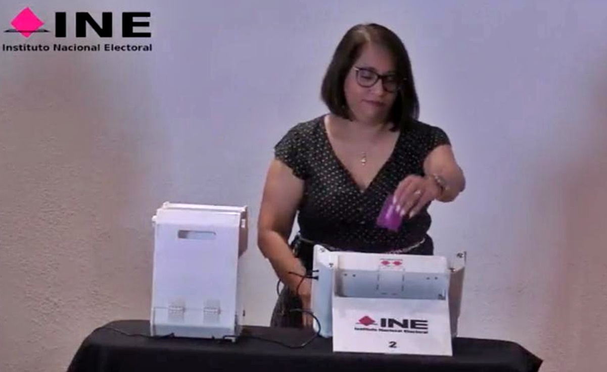 Presenta INE urnas electrónicas para casillas especiales en CDMX, Nuevo León y EU
