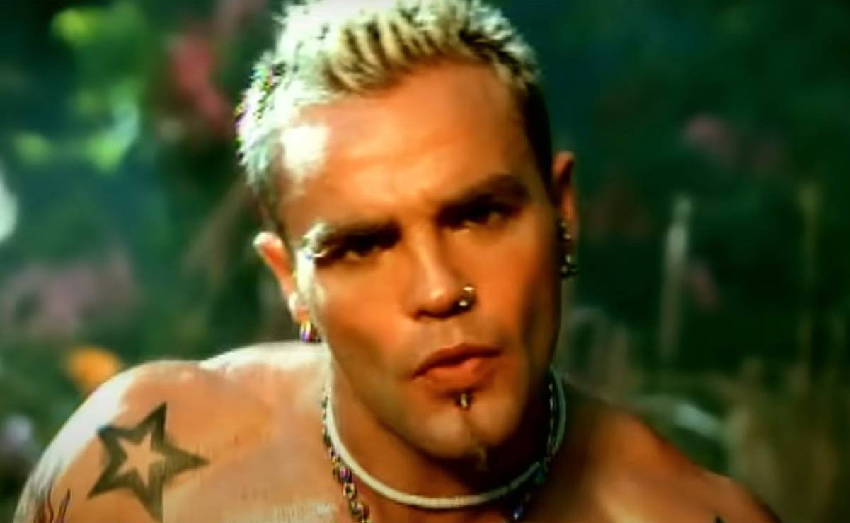 Muere Shifty Shellshock, líder de la banda Crazy Town, tenía 49 años