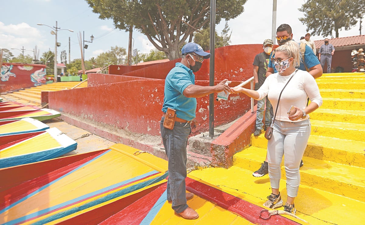 Sheinbaum rechaza uso obligatorio de cubrebocas en Xochimilco 