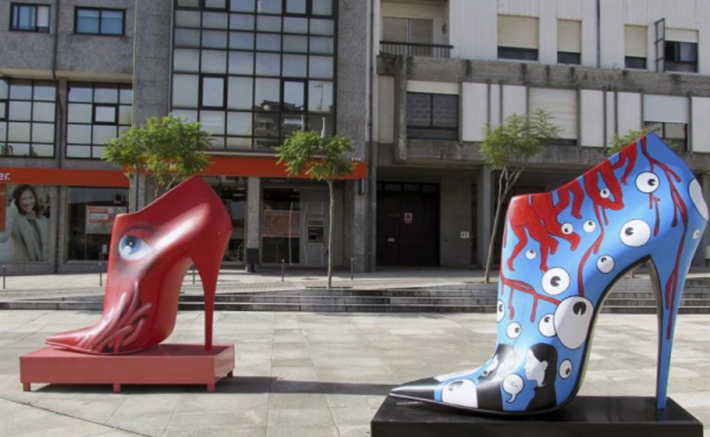 Imponentes zapatillas son exhibidas en San Joao da Madeira
