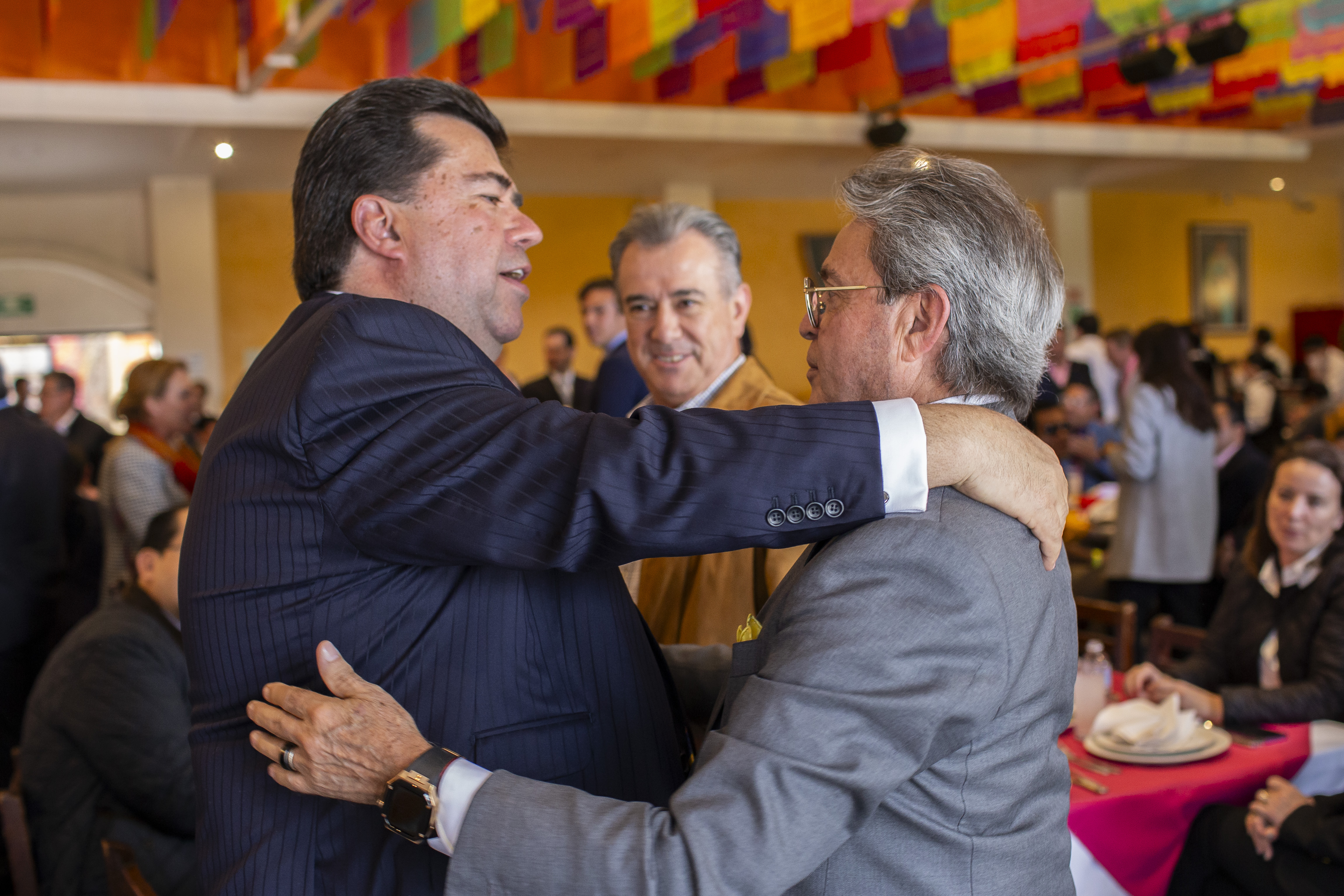 Pedro Haces presenta empresa taurina