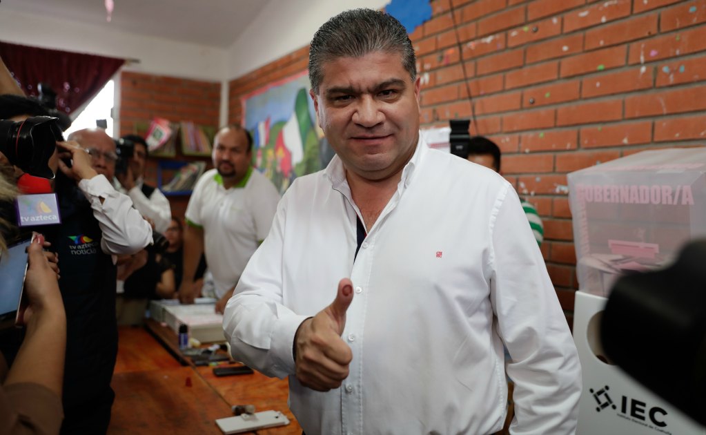 Riquelme se declara ganador en Coahuila; pide a Anaya aceptar derrota