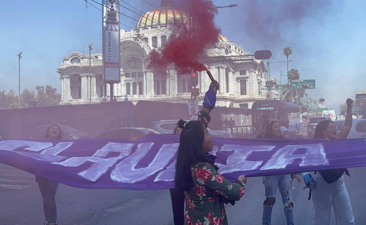 Con activación artística en Eje Central y Madero, jóvenes muestran su apoyo a Sheinbaum