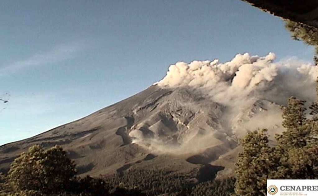 Volcán Popocatépetl registra exhalación con emisión de ceniza