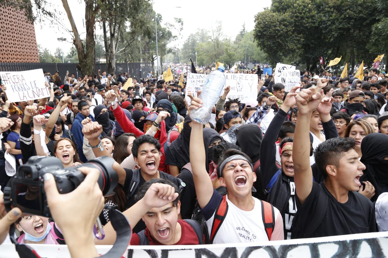 Minuto a minuto de la marcha contra la violencia en CU
